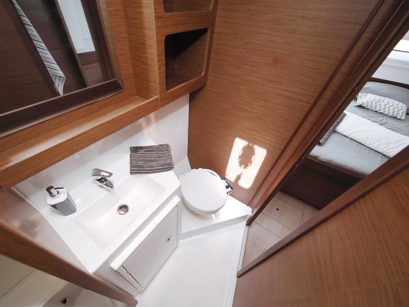 Book yachts online - catamaran - Lagoon 42 - MASTERPIECE - rent