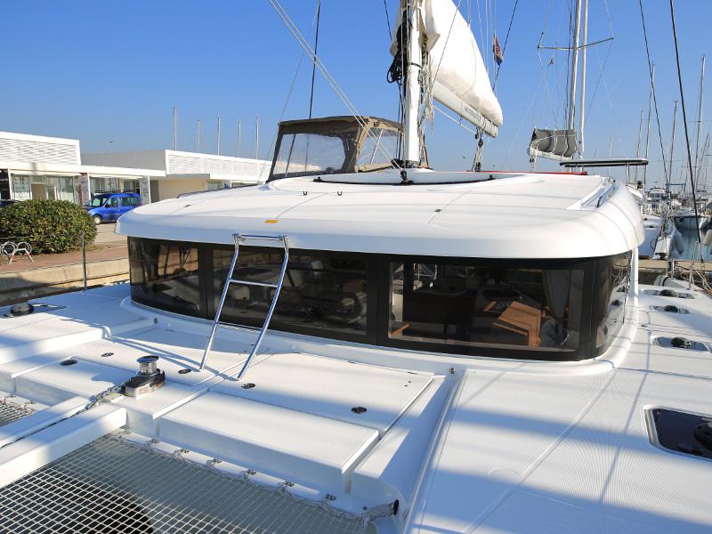 Book yachts online - catamaran - Lagoon 39 - VENTUS Generator - rent