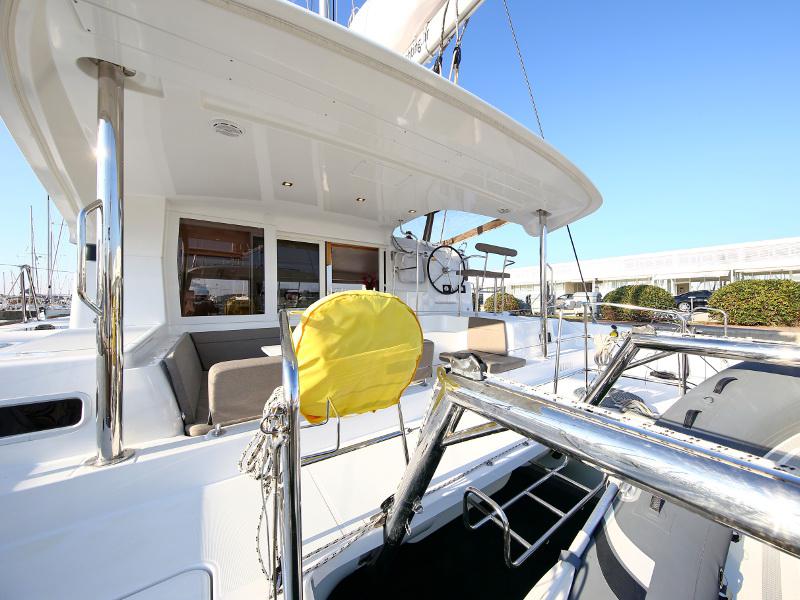 Book yachts online - catamaran - Lagoon 39 - VENTUS Generator - rent