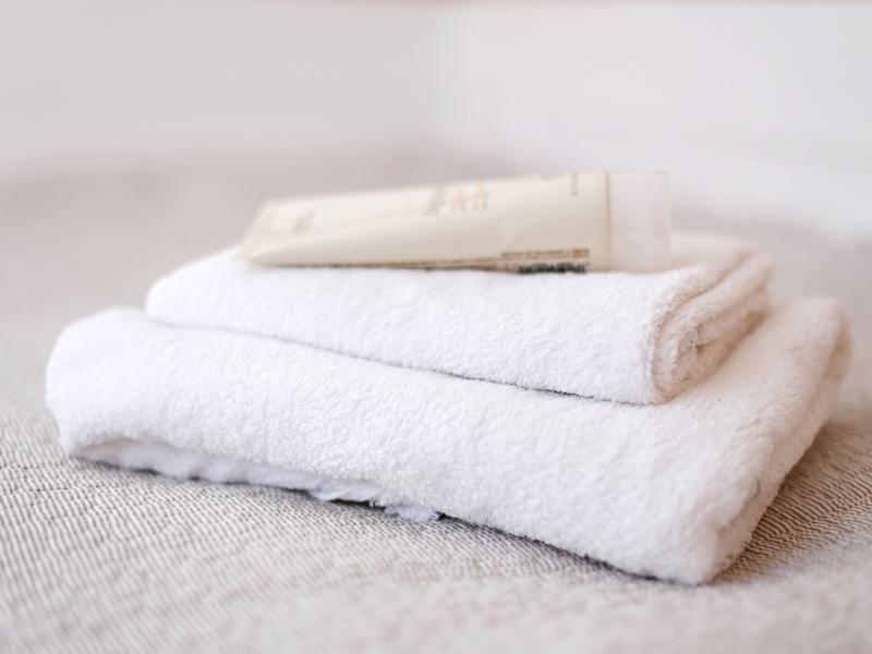 Book yachts online - catamaran - Lagoon 39 - GIN TONIC Generator - rent