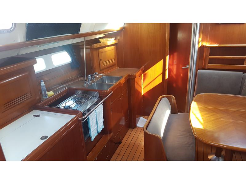 Book yachts online - sailboat - Oceanis 423 - Viva - rent