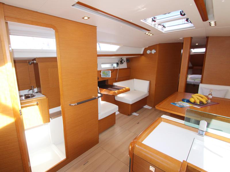 Book yachts online - sailboat - Sun Odyssey 449 - Gaia - rent