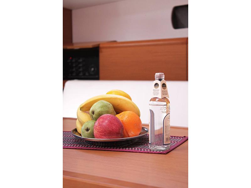 Book yachts online - sailboat - Sun Odyssey 479 - Athena - rent