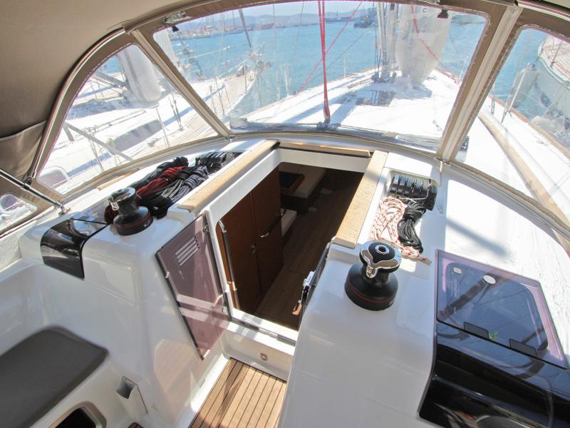 Book yachts online - sailboat - Sun Odyssey 449 - Kronos - rent