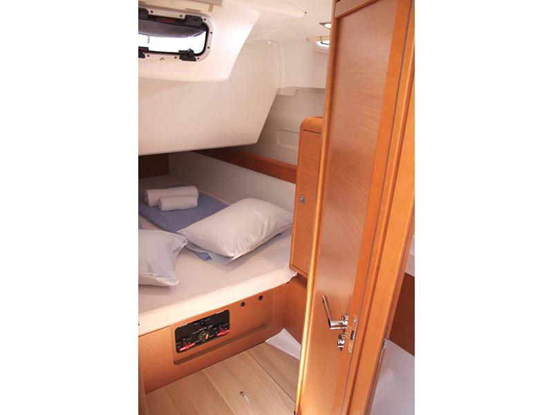 Book yachts online - sailboat - Sun Odyssey 509 - Achilles - rent