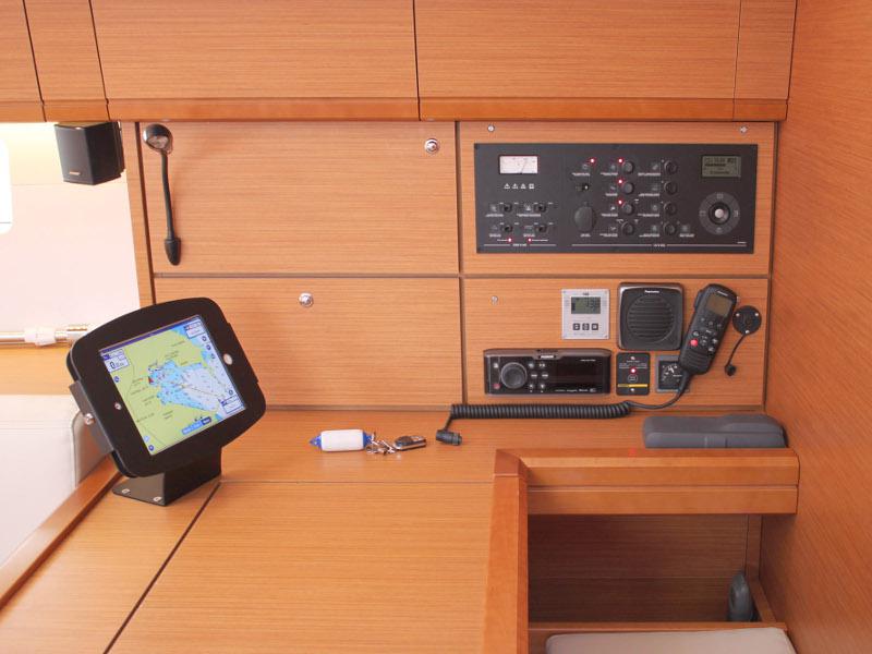 Book yachts online - sailboat - Jeanneau 54 - Pegasus - rent