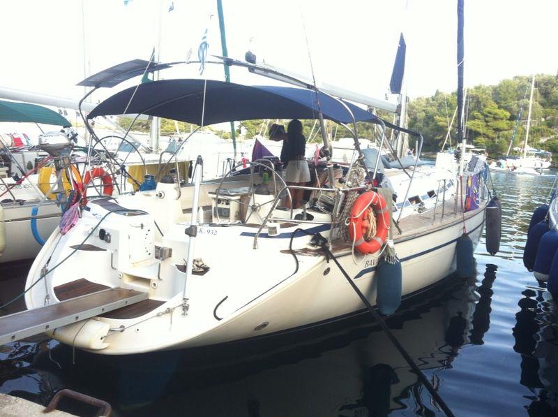 Book yachts online - sailboat - Bavaria 49 - Blue One - rent