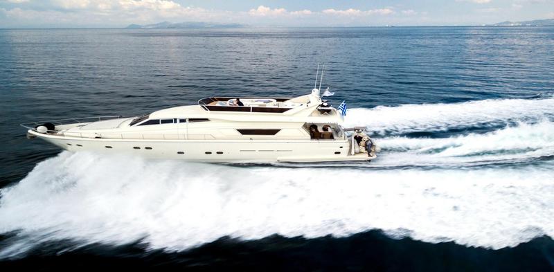 Book yachts online - motorboat - Ferretti 75 - Ferretti 75 - rent