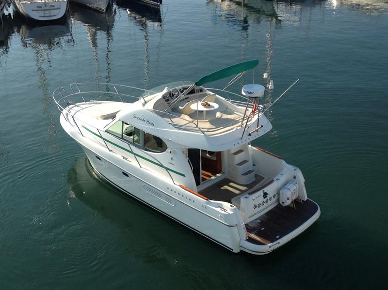 Book yachts online - motorboat - Prestige 32 - Kazan I - rent