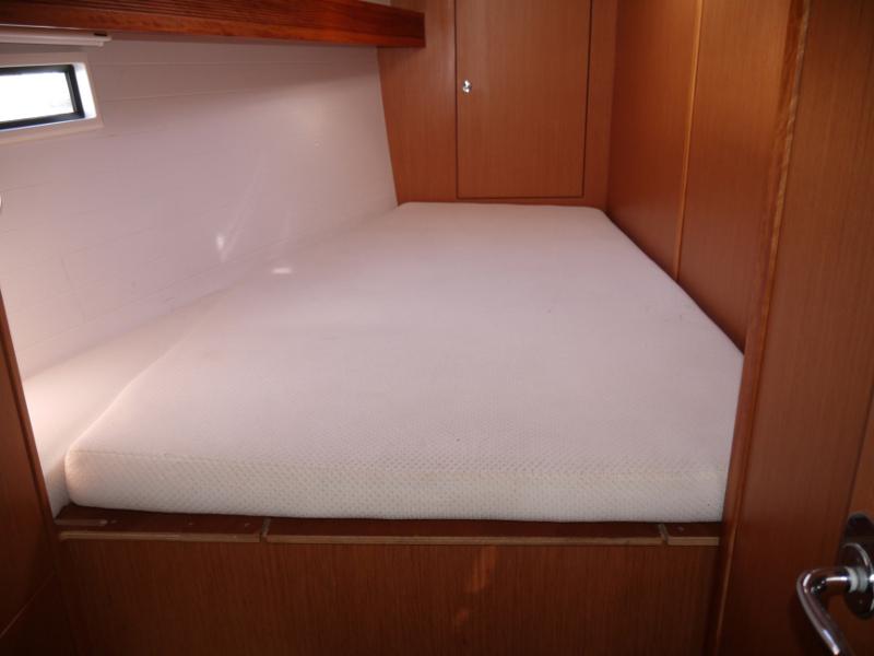 Book yachts online - sailboat - Bavaria 45 Cruiser - Messalina - rent