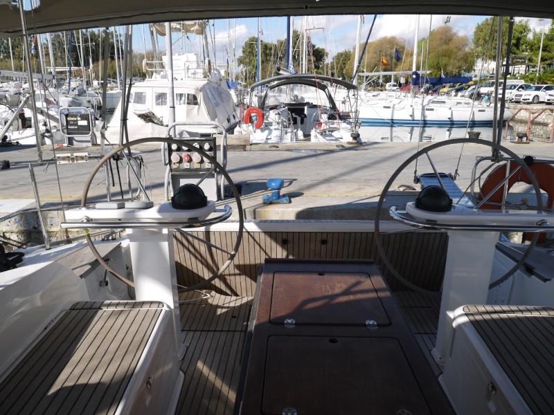 Book yachts online - sailboat - Bavaria 45 Cruiser - Messalina - rent