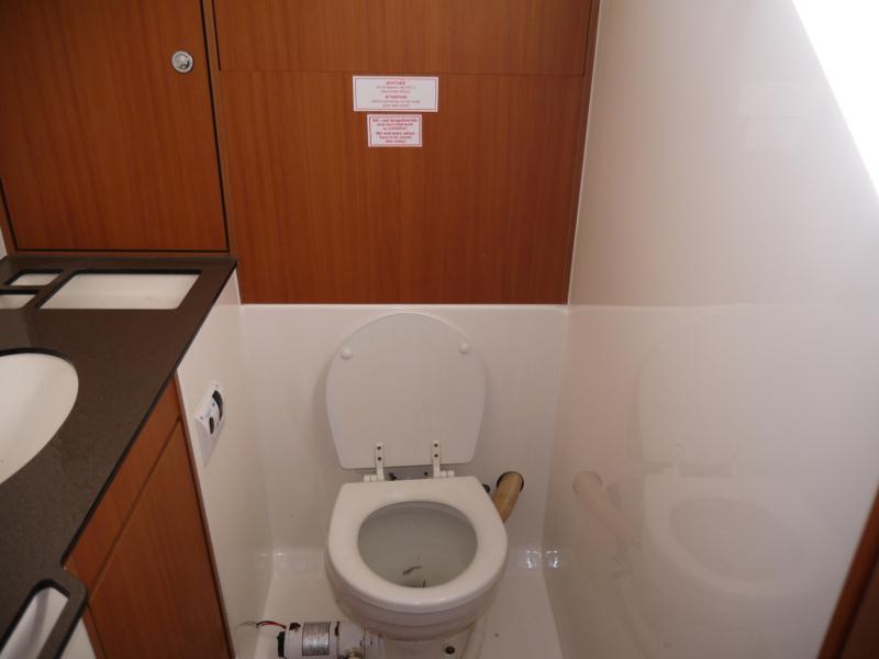 Book yachts online - sailboat - Bavaria 45 Cruiser - Messalina - rent