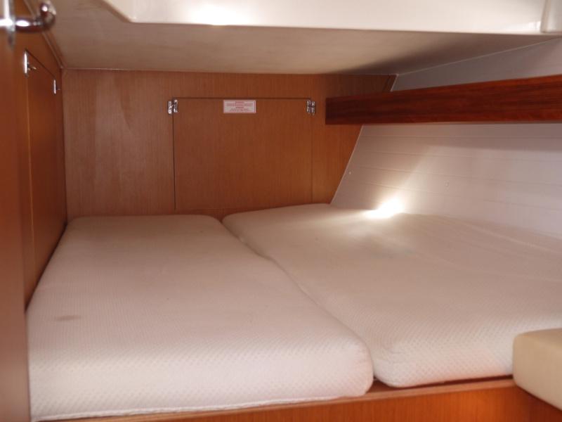 Book yachts online - sailboat - Bavaria 45 Cruiser - Messalina - rent