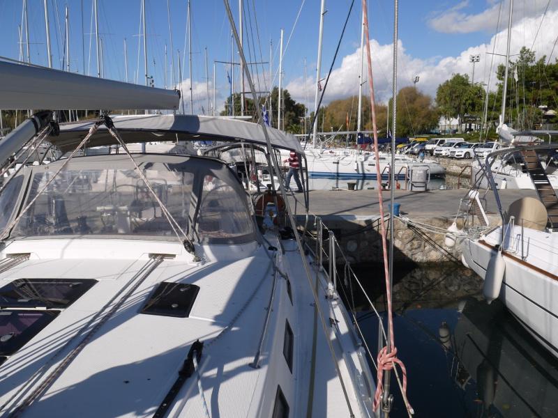 Book yachts online - sailboat - Bavaria 45 Cruiser - Messalina - rent