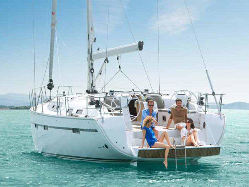 Book yachts online - sailboat - Bavaria Cruiser 51 - Guarda che luna - rent