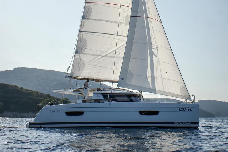 Book yachts online - catamaran - Helia 44 (4 cabs) - Lounge - rent