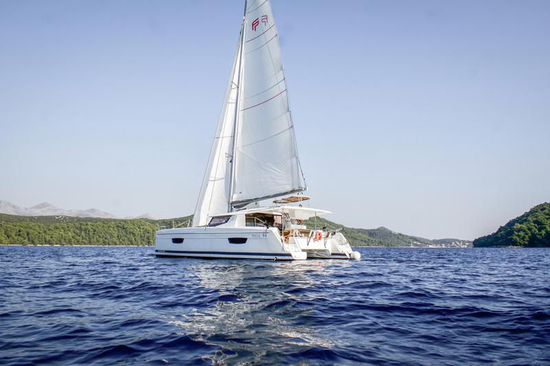 Book yachts online - catamaran - Helia 44 (4 cabs) - Lounge - rent