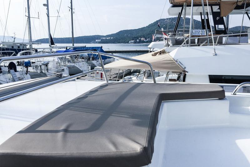 Book yachts online - catamaran - Helia 44 (4 cabs) - Lounge - rent