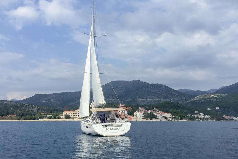 Book yachts online - sailboat - Oceanis 45 (4 cabs) - Mambo 1 - rent