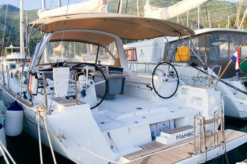Book yachts online - sailboat - Oceanis 45 (4 cabs) - Mambo 1 - rent