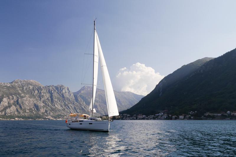 Book yachts online - sailboat - Oceanis 45 (4 cabs) - Flamenco - rent