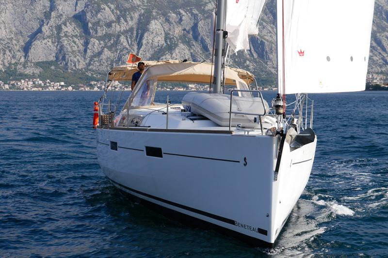 Book yachts online - sailboat - Oceanis 45 (4 cabs) - Flamenco - rent