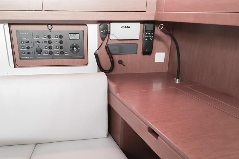 Book yachts online - sailboat - Oceanis 45 (4 cabs) - Soul - rent