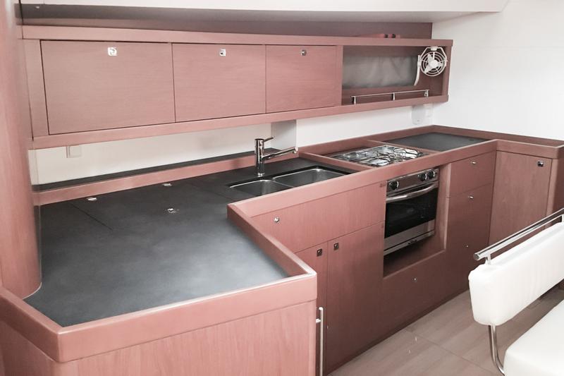 Book yachts online - sailboat - Oceanis 45 (4 cabs) - Soul - rent