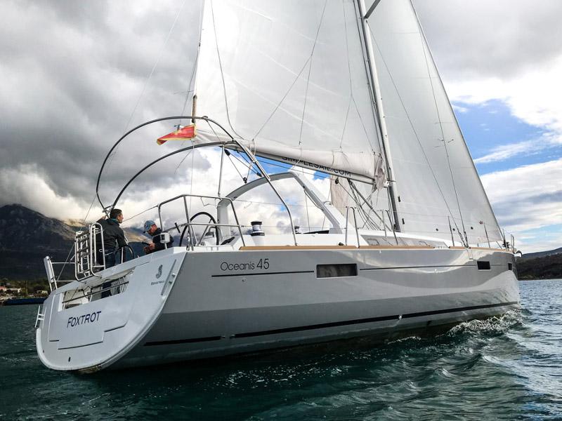 Book yachts online - sailboat - Oceanis 45 (4 cabs) - Foxtrot - rent