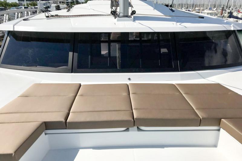 Book yachts online - catamaran - Astréa 42 - Wave - rent