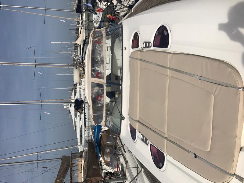 Book yachts online - motorboat - Bavaria 42 Sport - Sport 44ft Open - rent