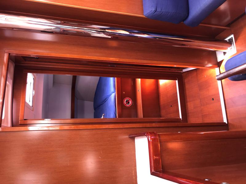 Book yachts online - sailboat - Oceanis 43 - Beneteau Liberty - rent