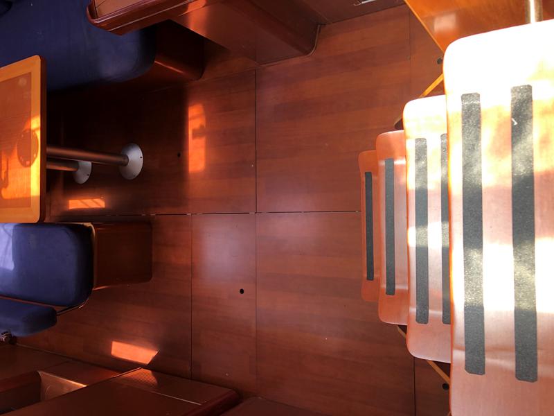 Book yachts online - sailboat - Oceanis 43 - Beneteau Liberty - rent