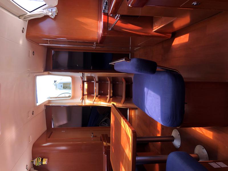 Book yachts online - sailboat - Oceanis 43 - Beneteau Liberty - rent