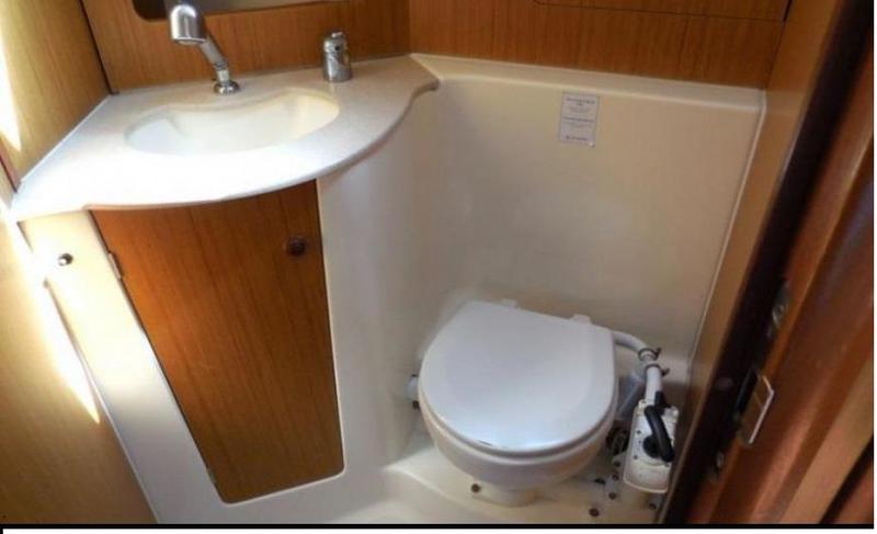 Book yachts online - sailboat - Sun Odyssey 32i - Ostraco - rent