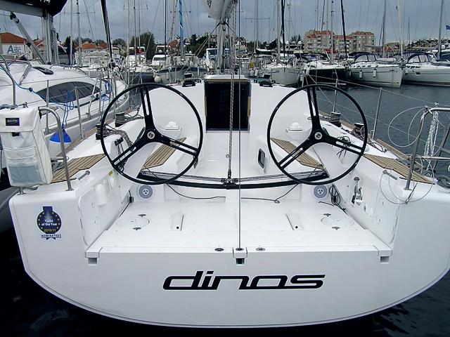 Book yachts online - sailboat - Elan 350 - Kiki - rent