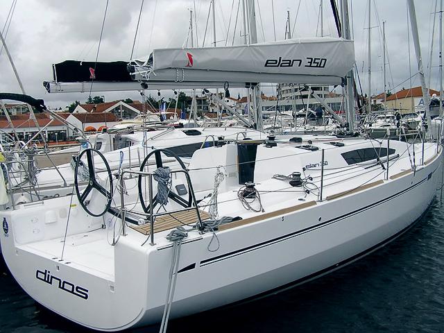 Book yachts online - sailboat - Elan 350 - Kiki - rent
