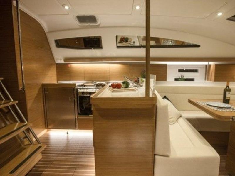 Book yachts online - sailboat - Elan 45 Impression - Sirius - rent