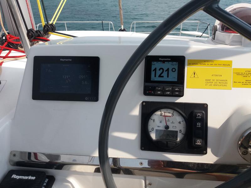 Book yachts online - catamaran - Bali 4.1 - Sjohus - rent