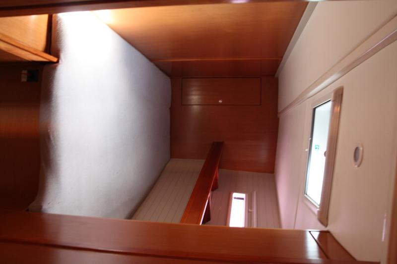 Book yachts online - sailboat - Bavaria 55 Cruiser - Iris III - rent