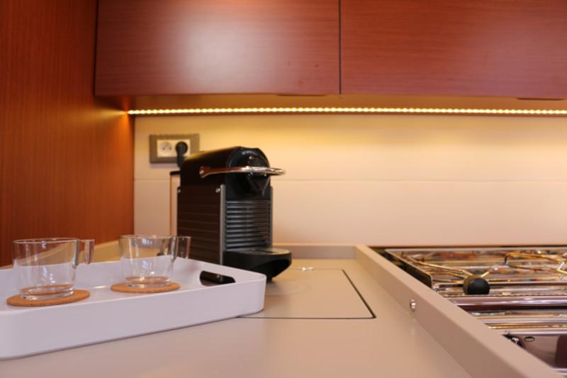 Book yachts online - sailboat - Oceanis 51.1 First Line - Pisces - rent