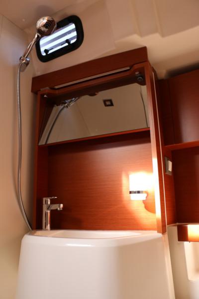 Book yachts online - sailboat - Oceanis 51.1 First Line - Pisces - rent