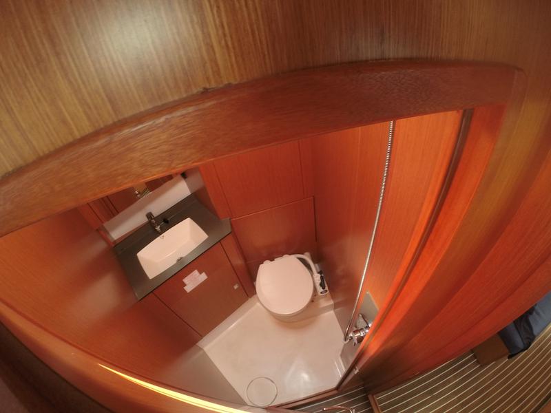 Book yachts online - sailboat - Bavaria Cruiser 41 - Euterpe - rent