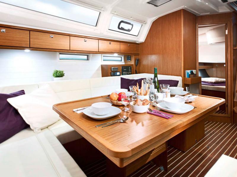 Book yachts online - sailboat - Bavaria Cruiser 46 - Elektra - rent