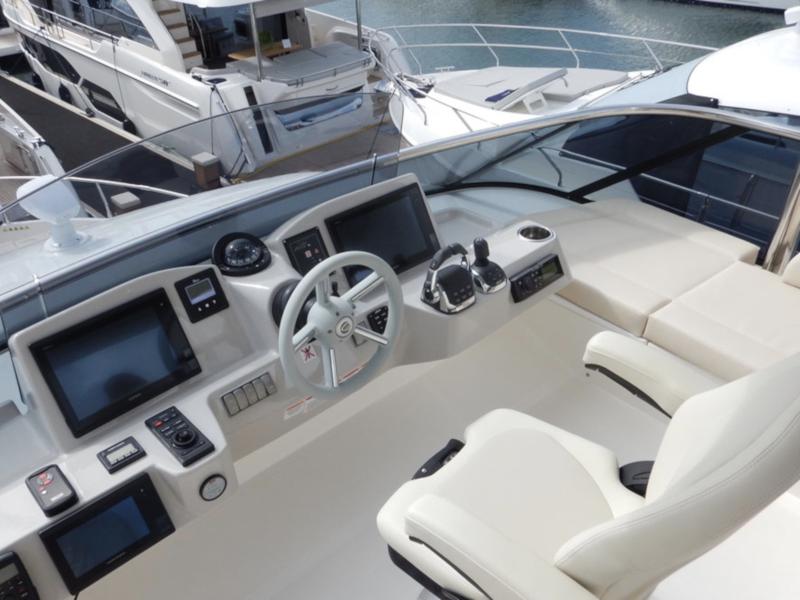 Book yachts online - motorboat - Navetta 52 - OUTBACK  - rent