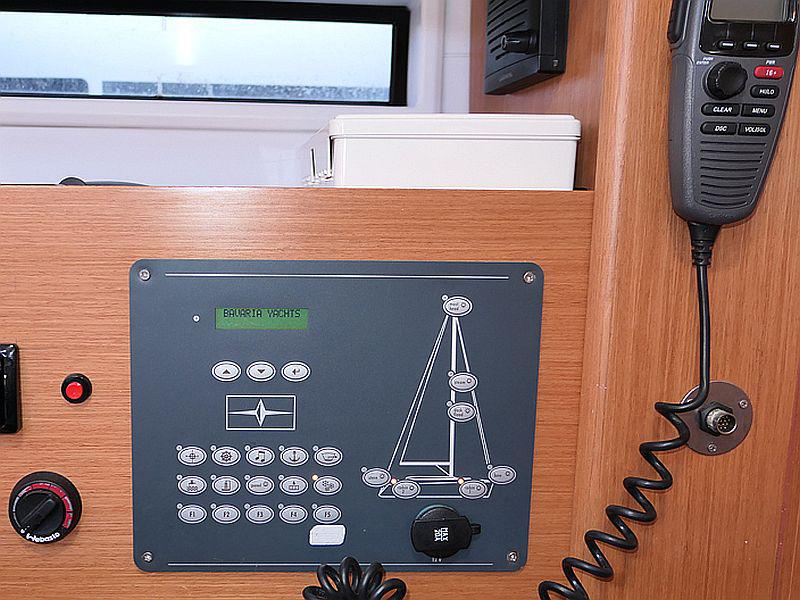 Book yachts online - sailboat - Bavaria Cruiser 46 - Amelva - rent