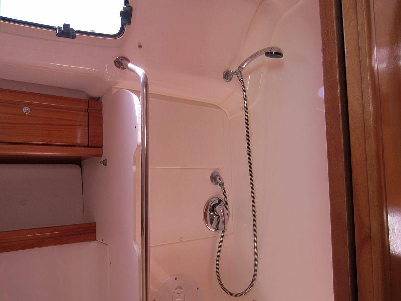 Book yachts online - sailboat - Bavaria 39 Cruiser - Anuschka - rent