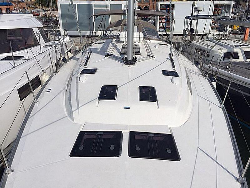 Book yachts online - sailboat - Bavaria Cruiser 51 - Alissa - rent