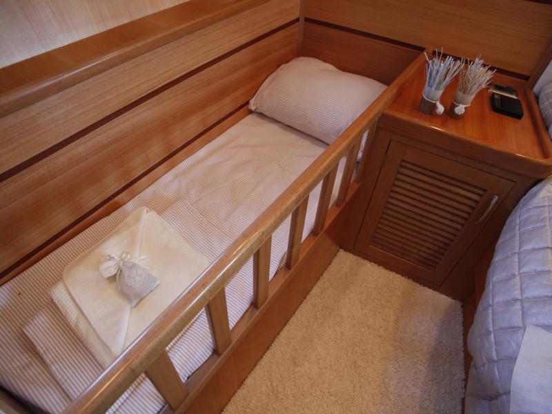 Book yachts online - motorboat - Motoryacht Azmim - Azmim - rent