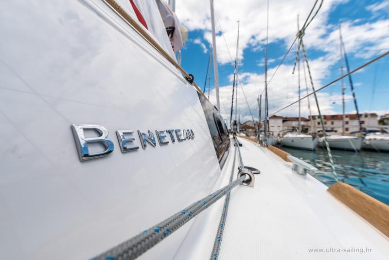 Book yachts online - sailboat - Oceanis 35.1 - BELA - rent